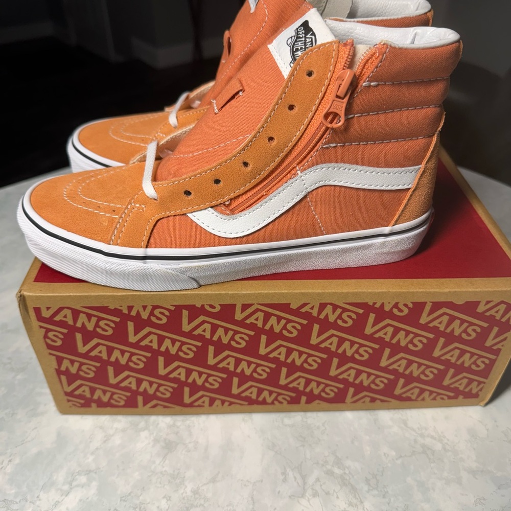 Vans Sk8-Hi, new in box